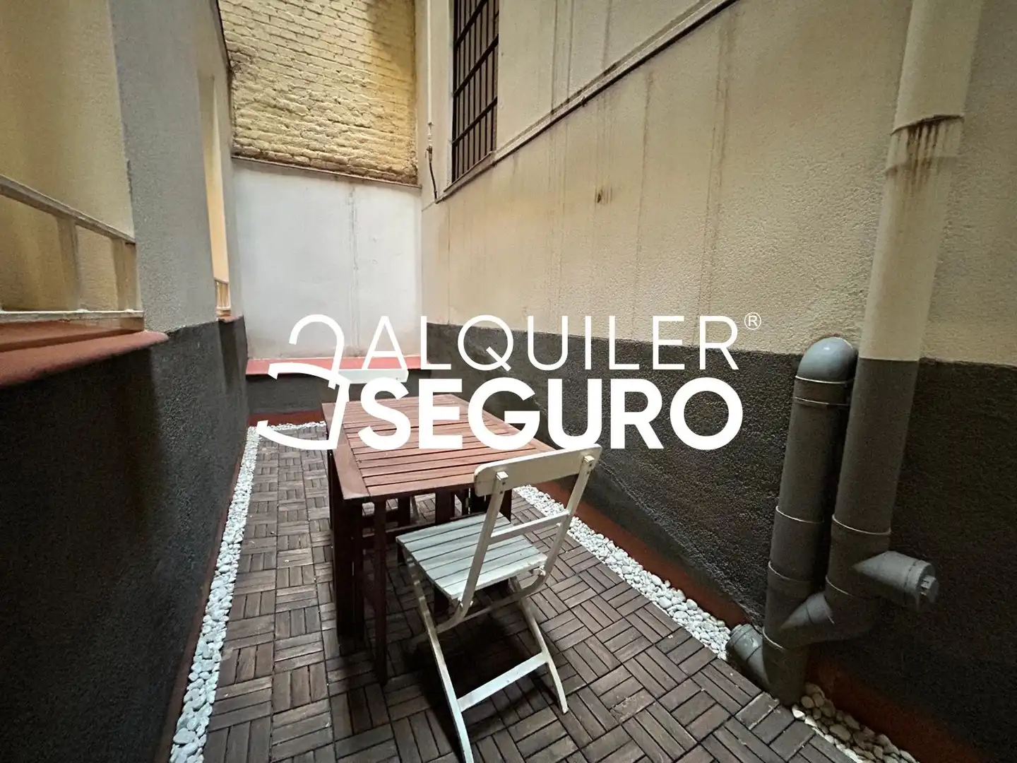 Außenansicht von Wohnung zur Miete in Madrid mit Heizung, Terrasse und Möbliert