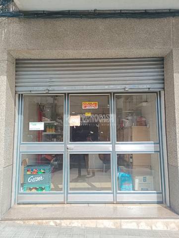 Local comercial en Venta en Carrer de Pere Martell en Sistrells
