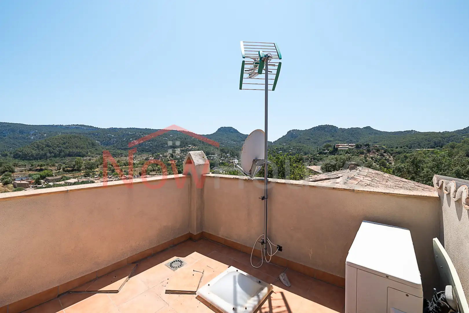 Terrassa de Casa adosada en venda en Puigpunyent amb Aire condicionat, Calefacció i Jardí privat