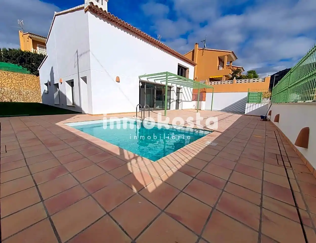 Vista exterior de Casa o chalet en venta en Orxeta con Terraza y Piscina