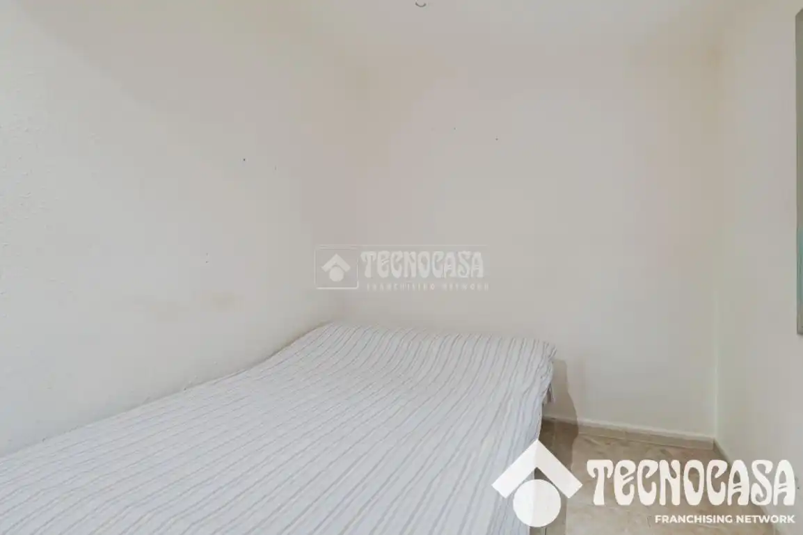 Bedroom of Flat for sale in Viladecans