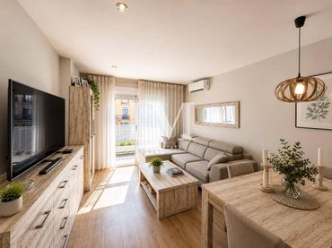 Apartment with balcony for sale in COMTE D'URGELL
