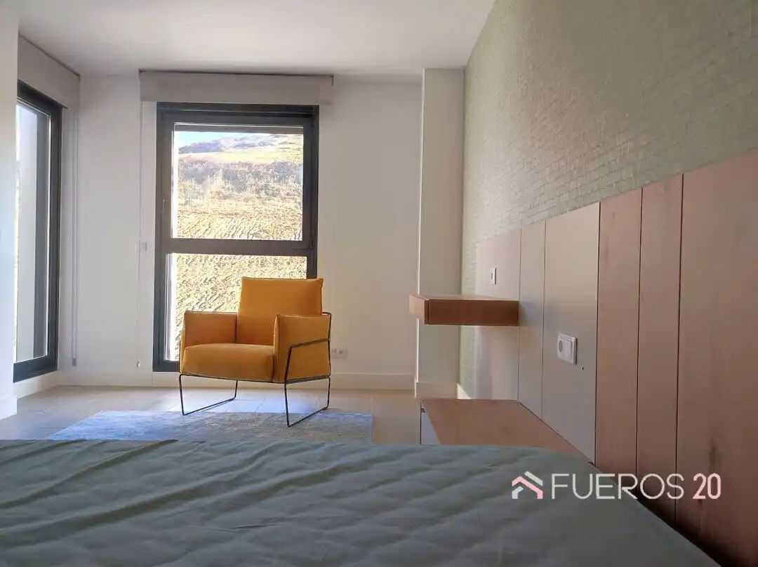 Habitación de Casa adosada en venta en Zierbena con Calefacción, Jardín privado y Terraza