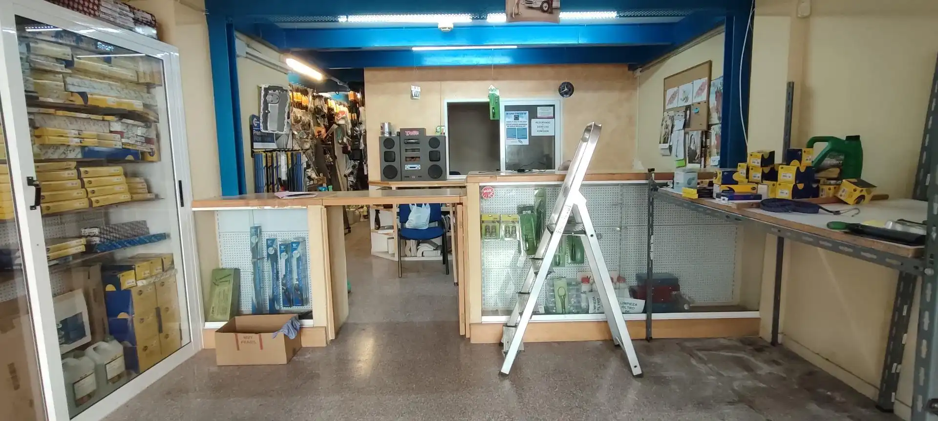 Local comercial en venda a Florida - Ciudad de Asís