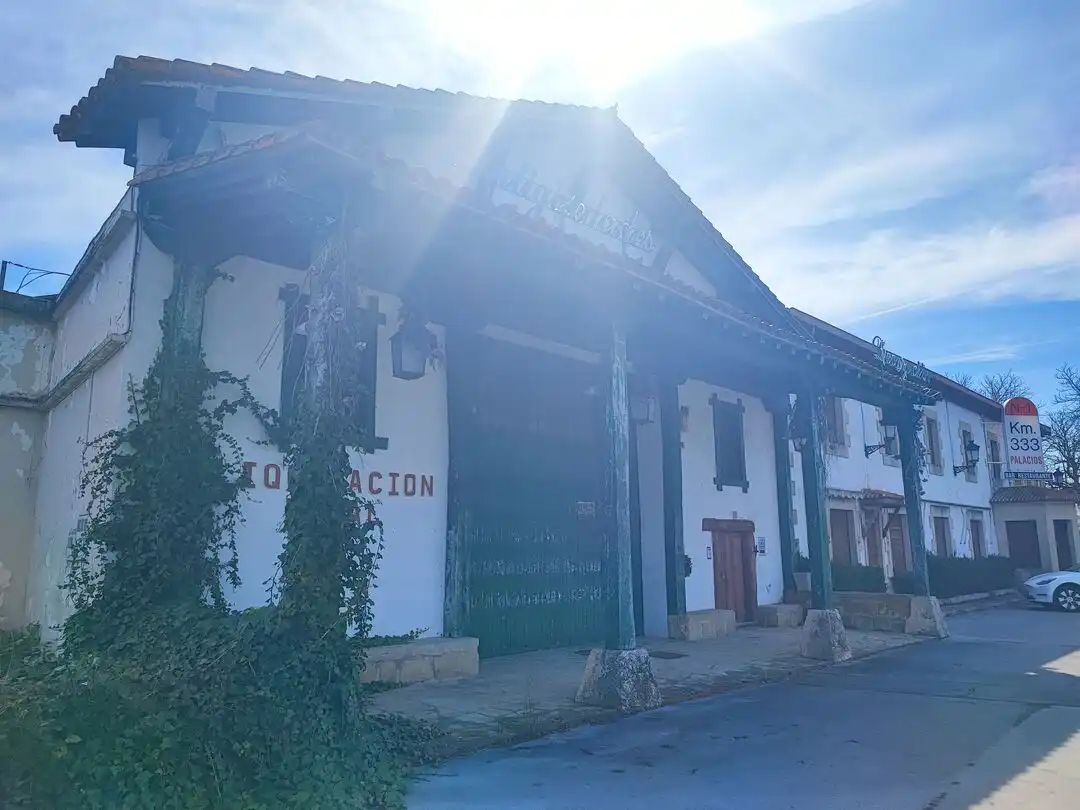 Vista exterior de Local en venta en Ribera Baja / Erriberabeitia