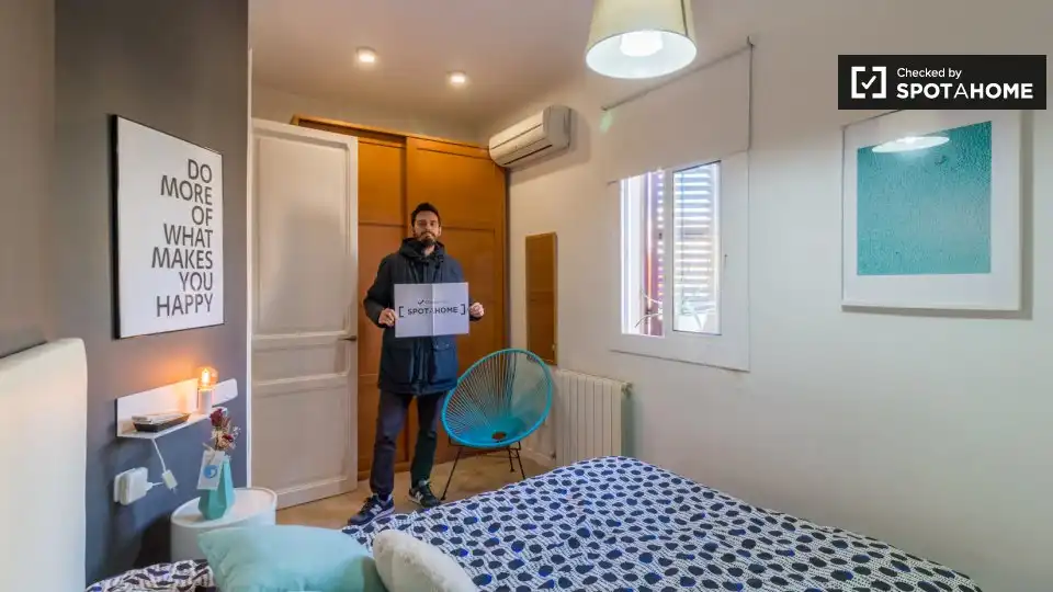 Flat for rent in Sants-Badal