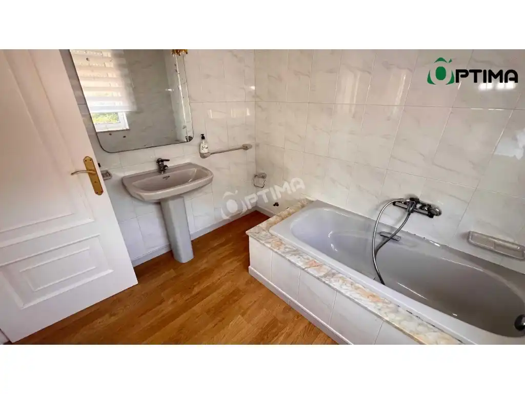 Bany de Casa o xalet en venda en Muros