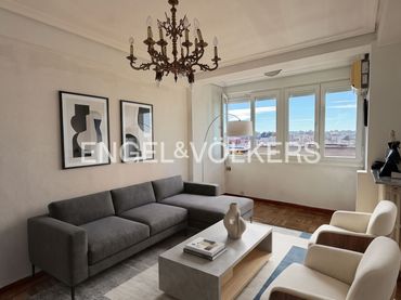 Appartement avec ascenseur à vendre à Ciudad Lineal
