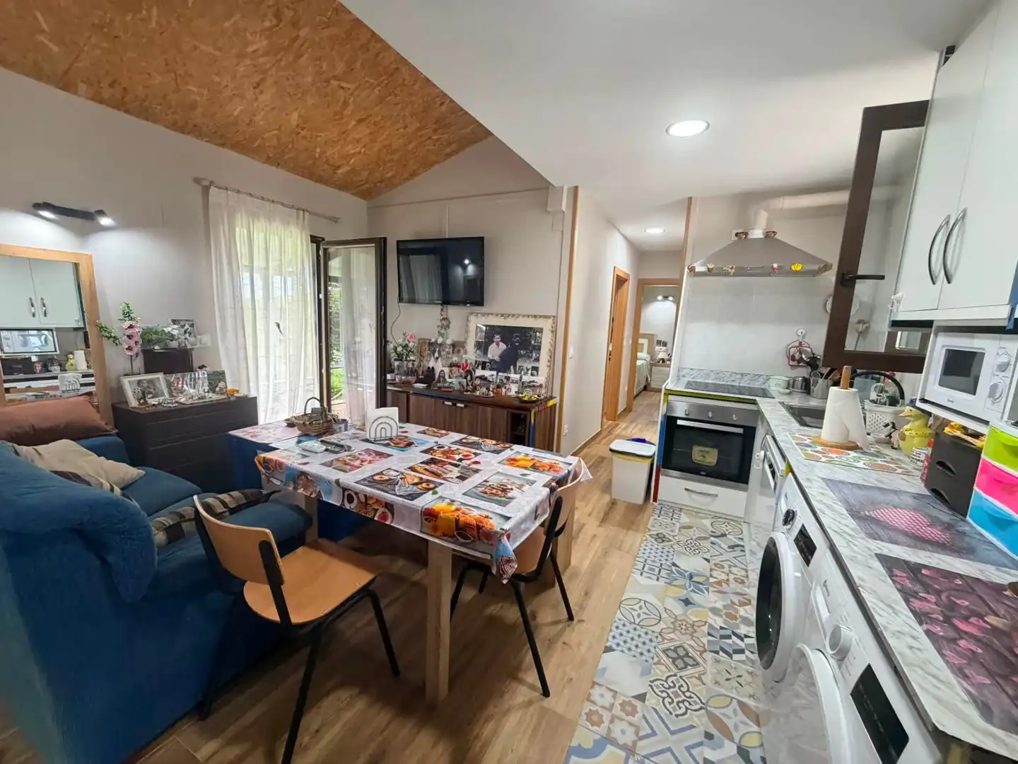 Cuina de Casa o xalet en venda en Cartes amb Aire condicionat, Calefacció i Jardí privat