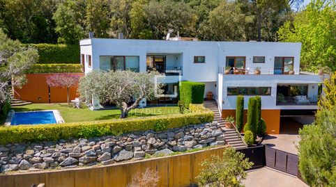 Villa con maravillosas vistas al mar en venta, a poca distancia de la playa en Calella de Palafrugell, Costa Brava