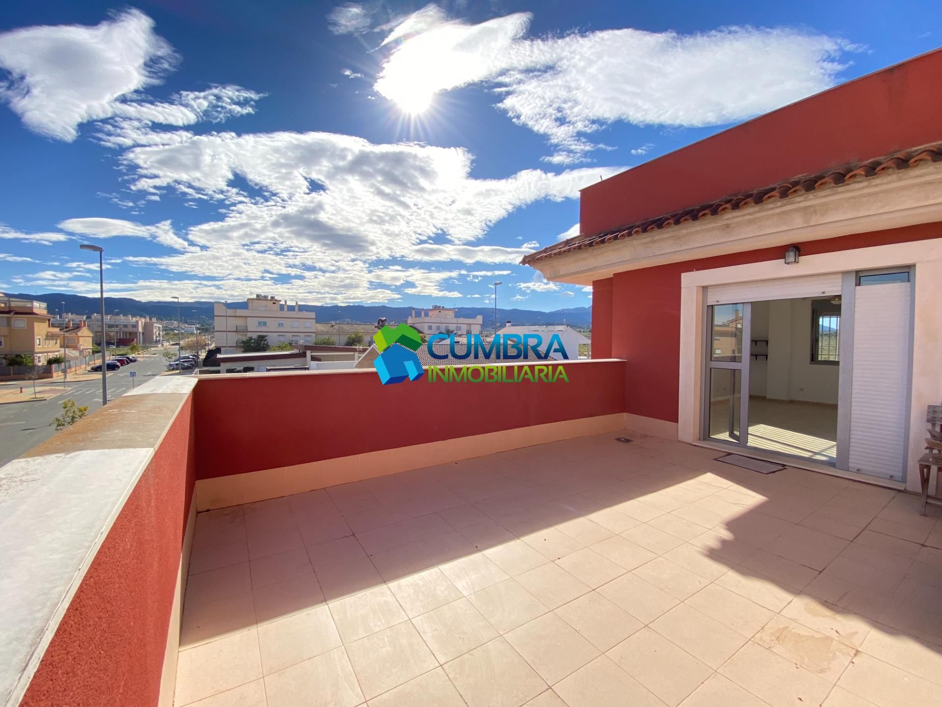 Außenansicht von Wohnung zum Verkauf in  Murcia Capital mit Klimaanlage, Privatgarten und Terrasse