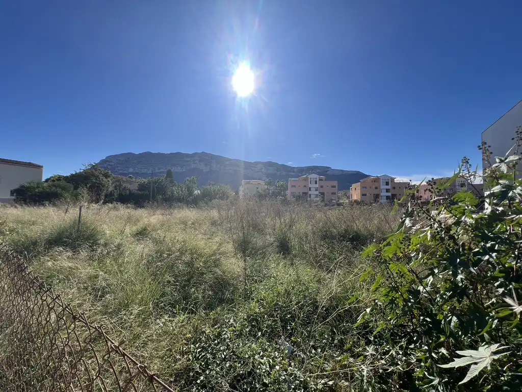 Terreno residenziale in vendita a Centro Urbano