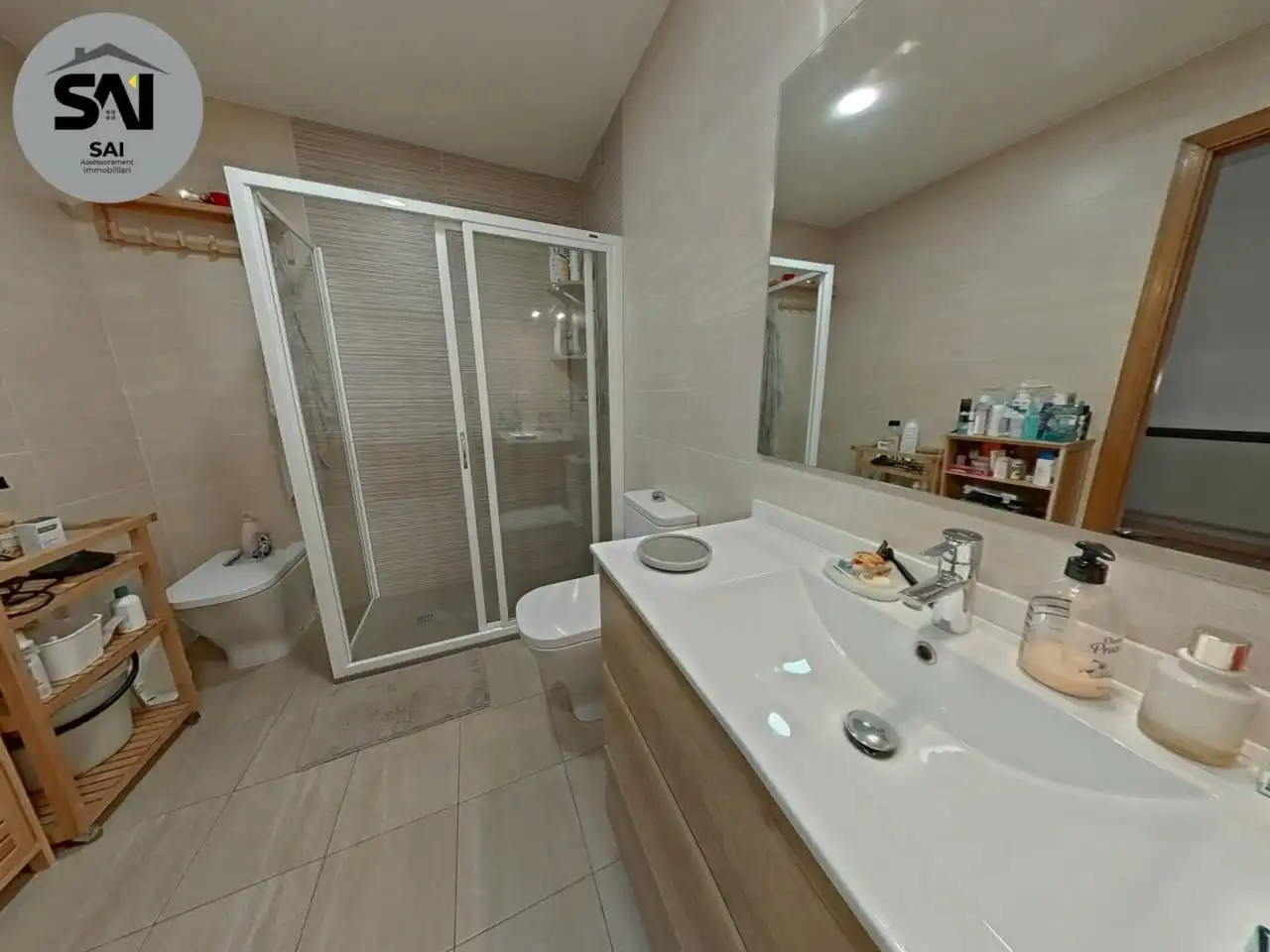 Baño de Casa o chalet en venta en Castellar del Vallès con Aire acondicionado, Calefacción y Parquet