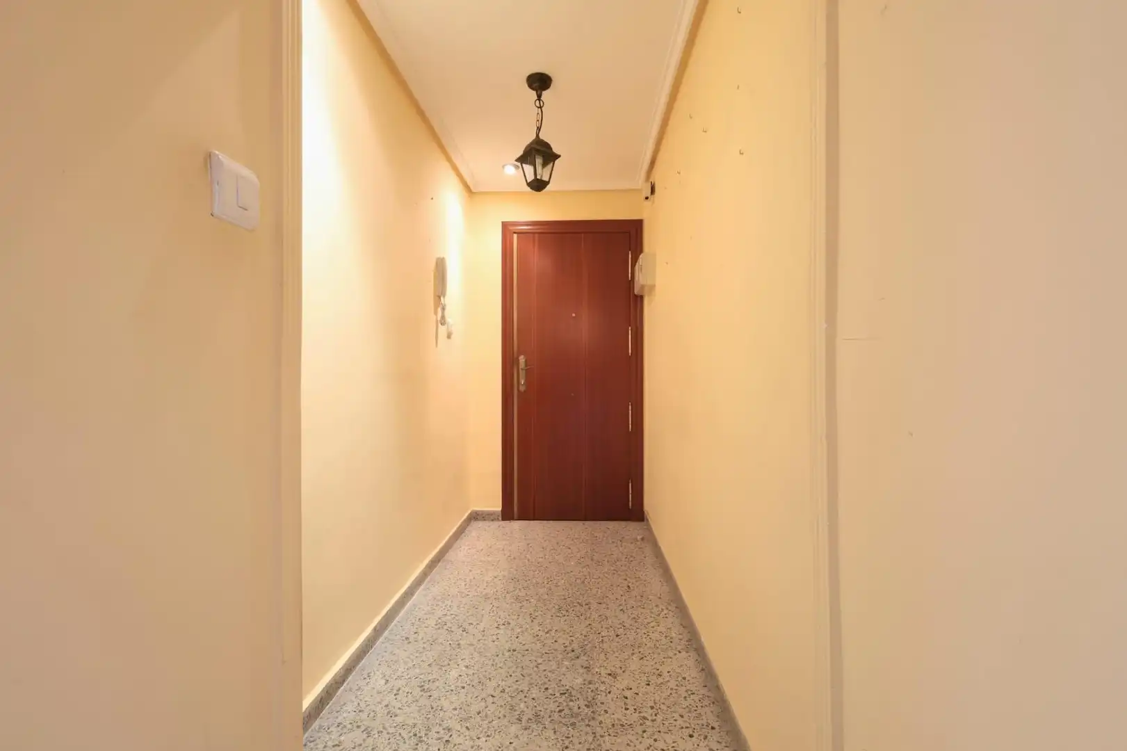 Piso en venta en Valencia con Balcón