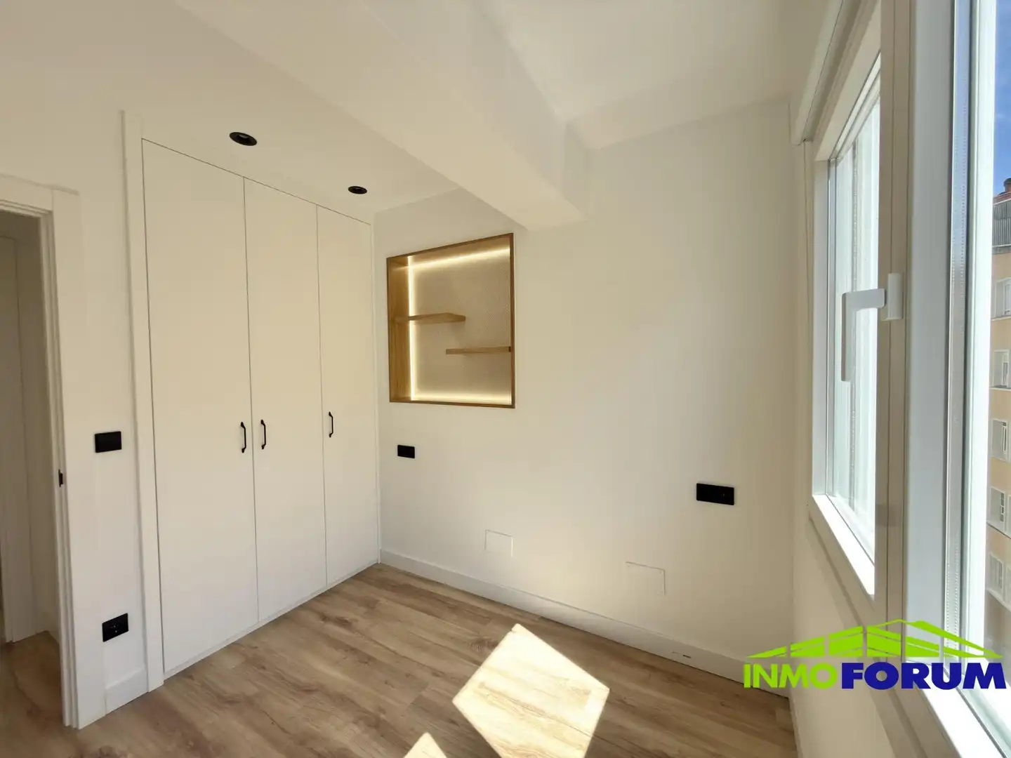 Habitación de Piso en venta en A Coruña Capital  con Calefacción y Trastero