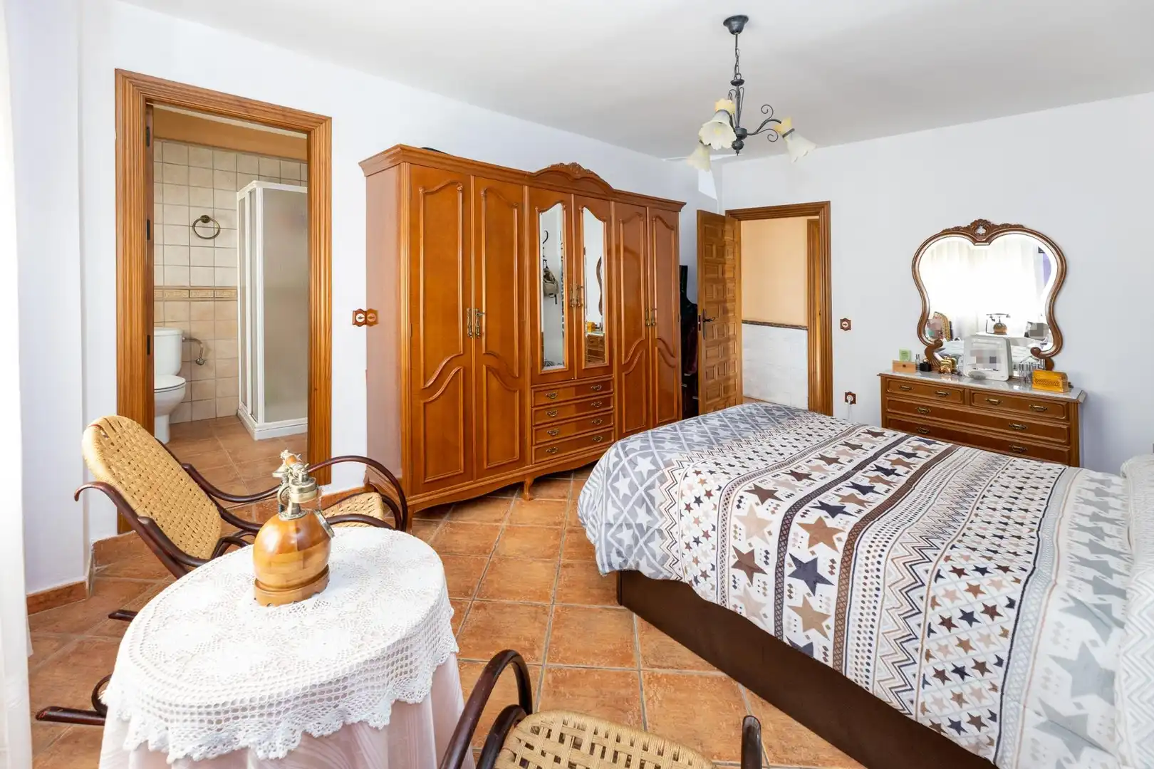 Habitación de Piso en venta en Zagra con Aire acondicionado y Balcón