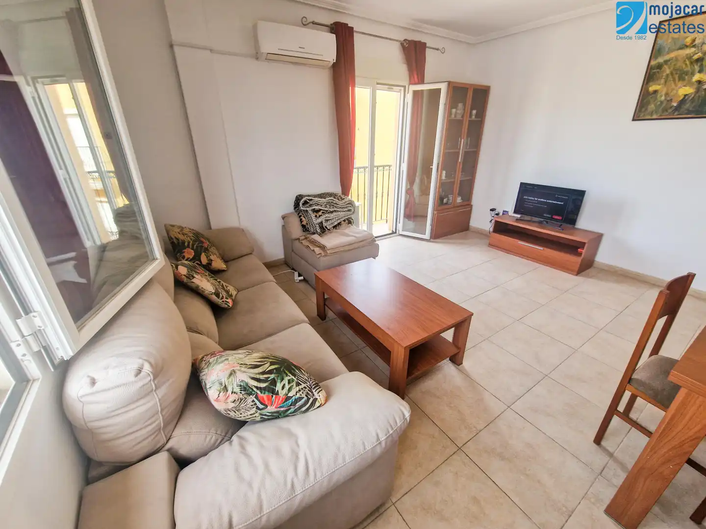 Sala de estar de Apartamento en venta en Cuevas del Almanzora con Aire acondicionado, Amueblado y Horno