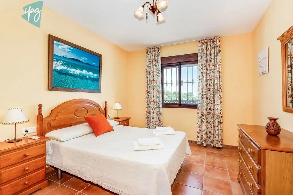 Dormitori de Casa o xalet en venda en Estepona amb Aire condicionat, Calefacció i Jardí privat