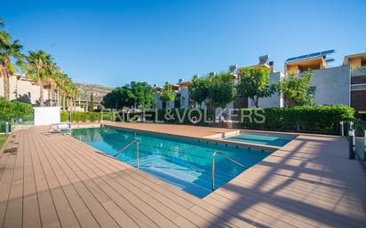 Swimming pool of House or chalet for sale in Oropesa del Mar / Orpesa  with Balcony