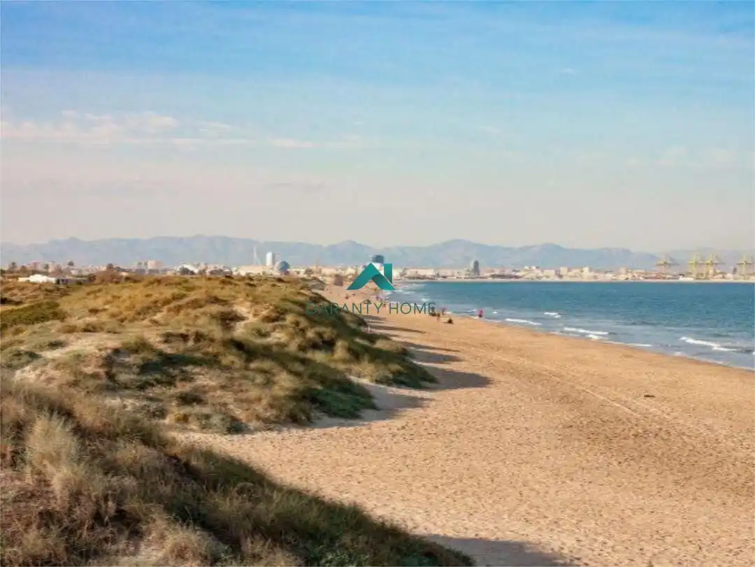 Pis de lloguer en Valencia amb Terrassa i Piscina comunitària