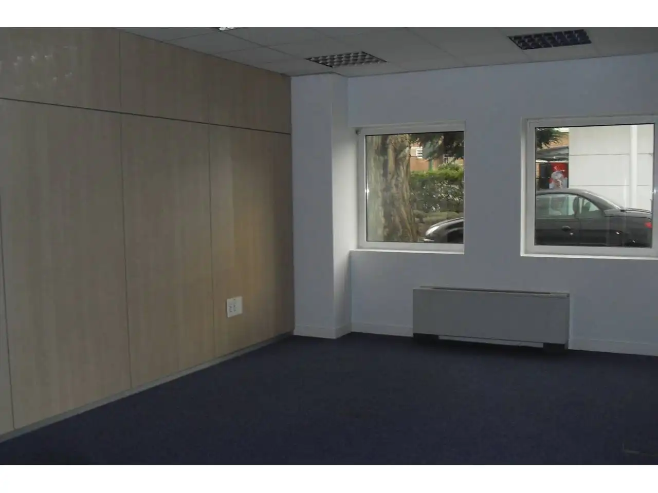 Office for rent in Madrid  with Air Conditioner and Alarm