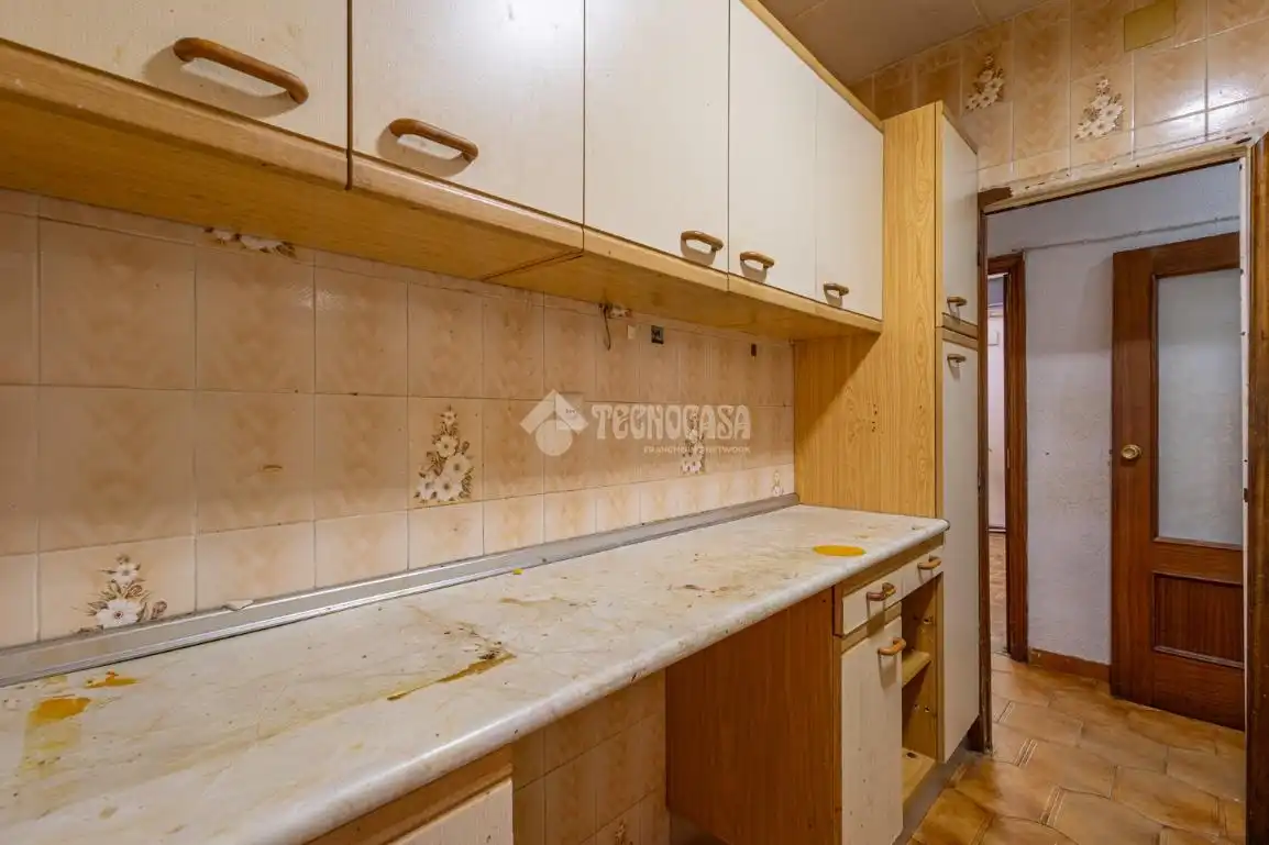 Cocina de Piso en venta en Madrid con Calefacción y Trastero