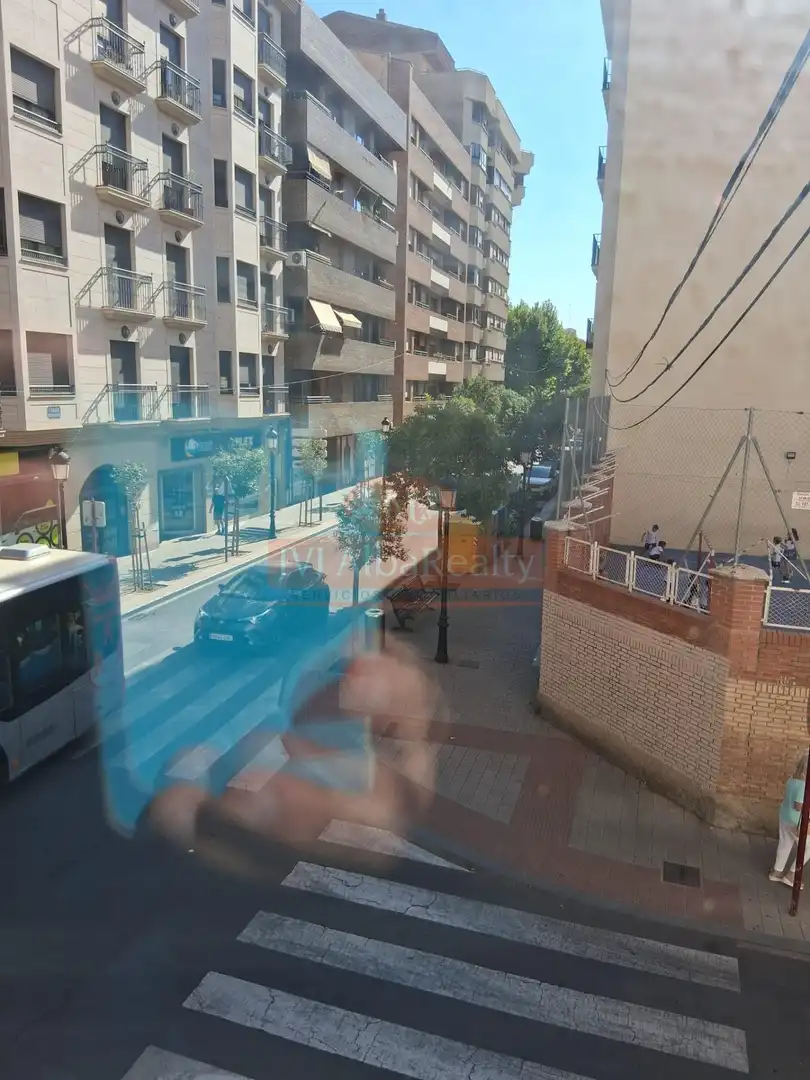 Vista exterior de Pis de lloguer en Albacete amb Aire condicionat, Calefacció i Moblat