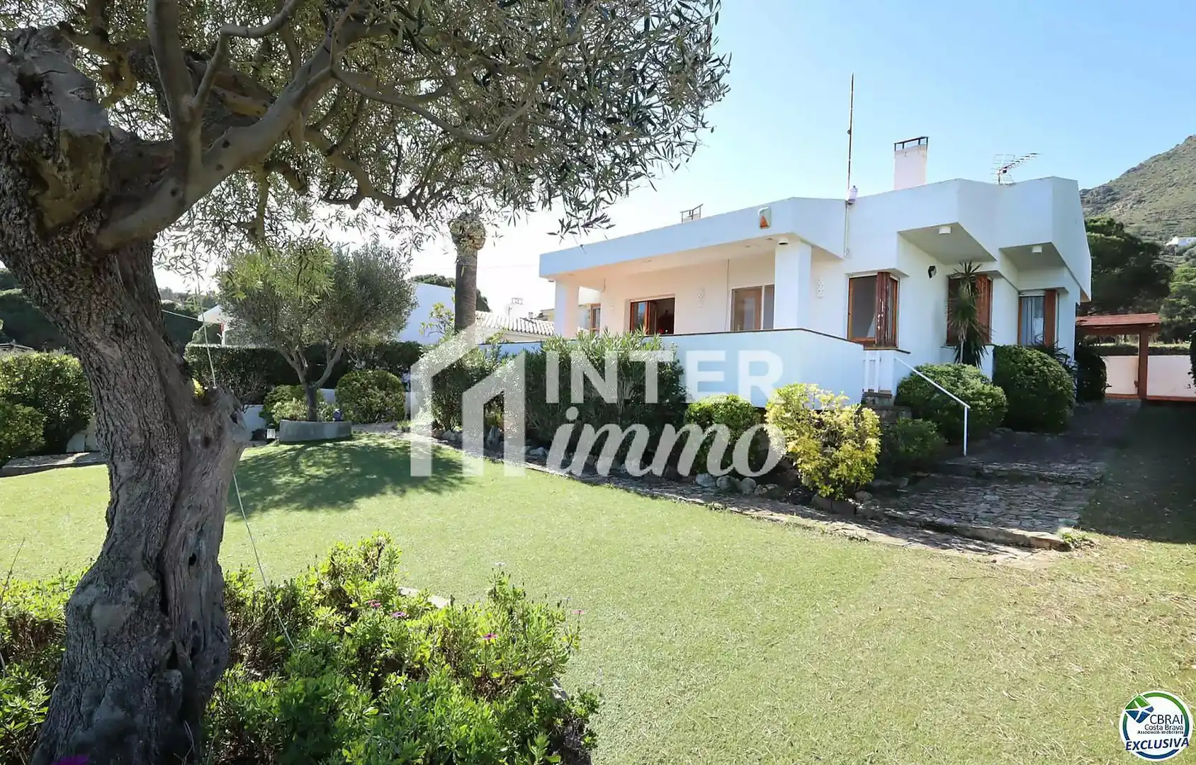 Casa con jardín en venta en Carrer Musclera 14