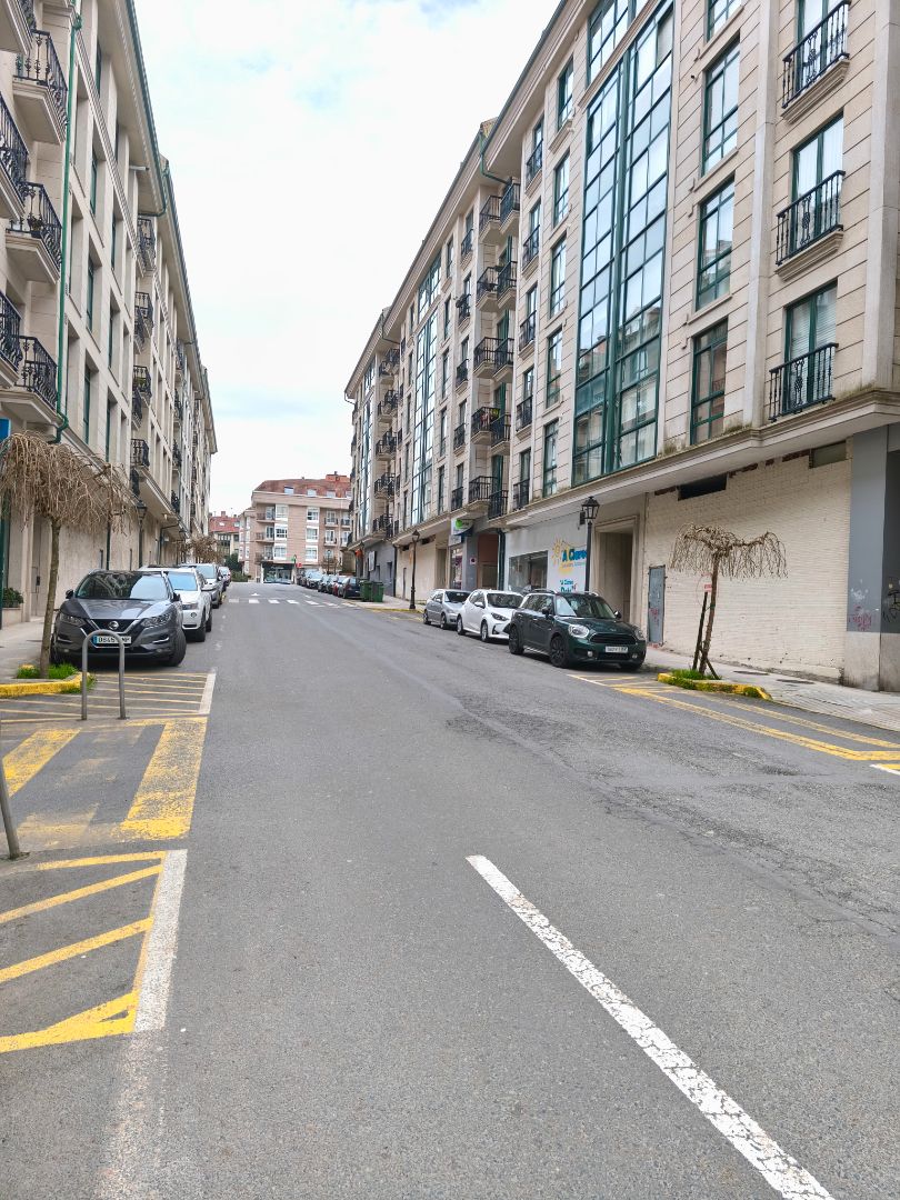 Vista exterior de Àtic en venda en Ames amb Calefacció, Traster i Moblat
