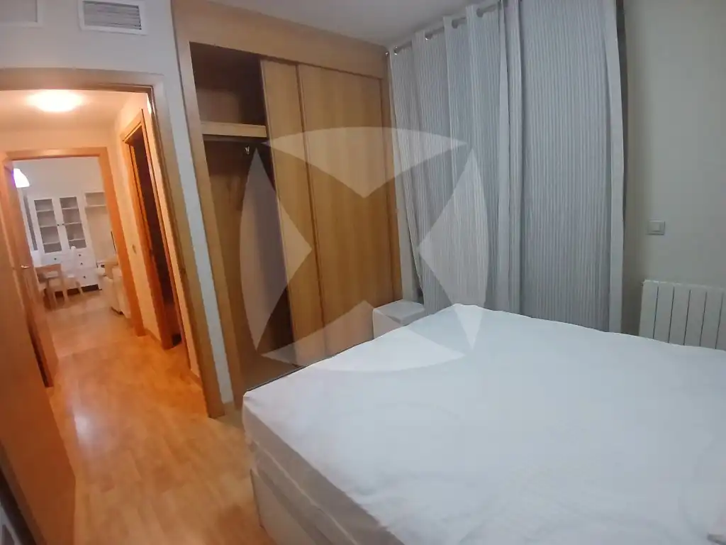 Bedroom of Flat for rent in Badajoz  with Air Conditioner, Private garden and Terrace