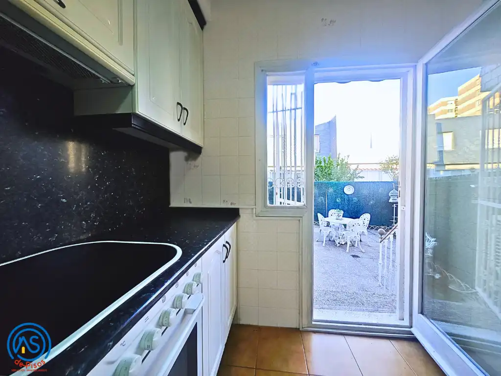 Casa o chalet en venta en Calle de Somport, 24, Salvador Allende