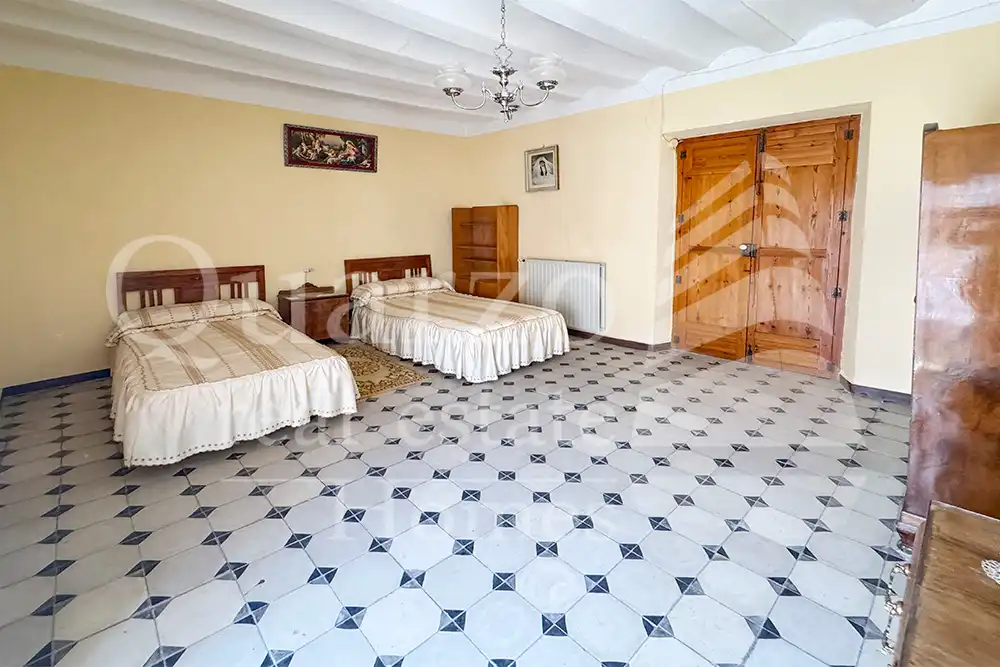 Casa o xalet en venda en Ayora amb Calefacció, Terrassa i Traster