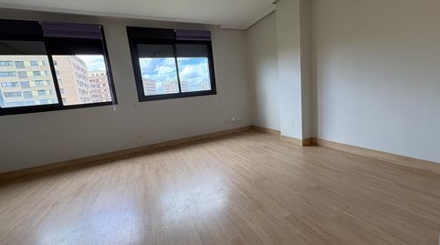 Foto 2 de Estudio de alquiler en Del Euro, PAU de Carabanchel, Madrid Capital