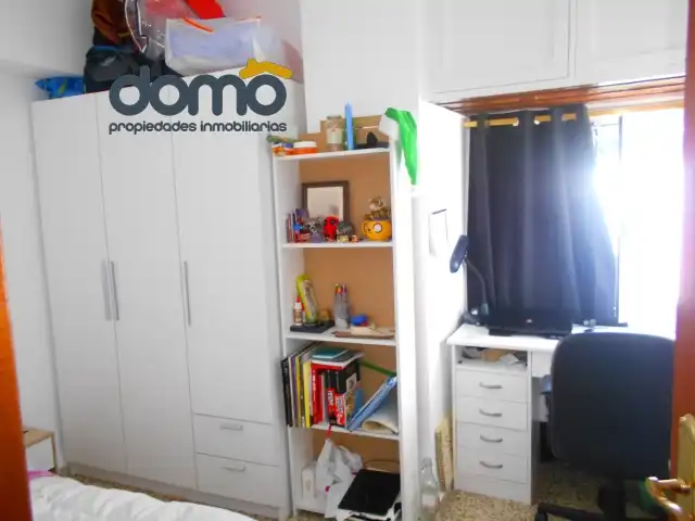 Dormitori de Àtic en venda en Granada amb Moblat, Forn i Rentadora