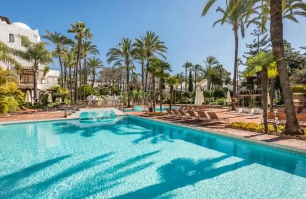 Apartamento de alquiler en Puerto Banús