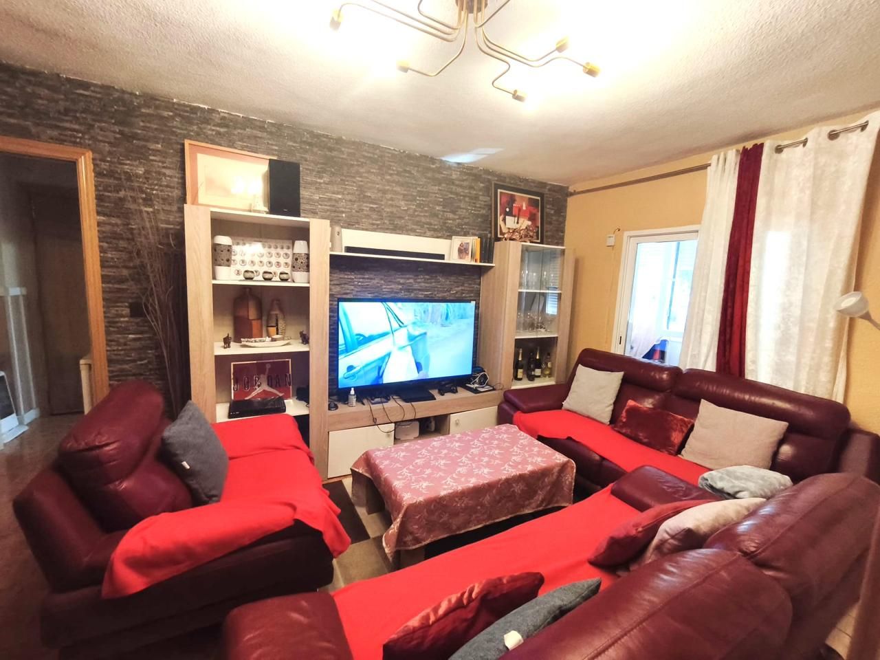 Living room of Flat for sale in Fuenlabrada  with Air Conditioner, Heating and Terrace