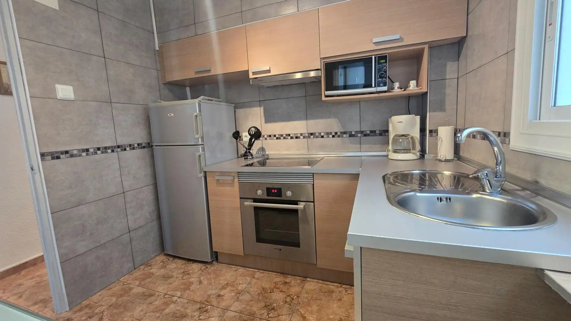 Cuina de Pis en venda en Elche / Elx amb Aire condicionat, Terrassa i Moblat