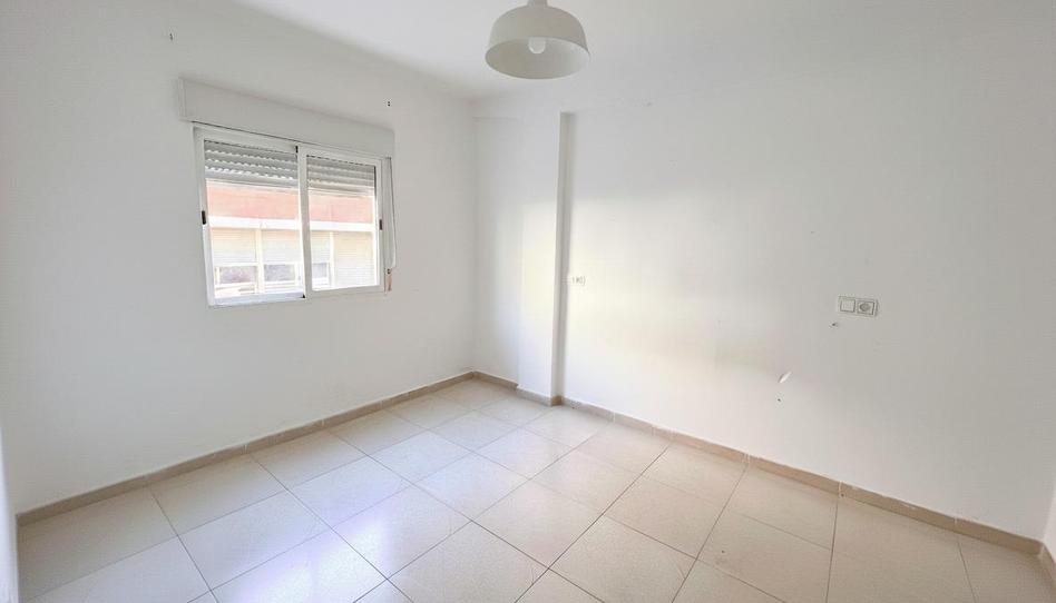 Photo 1 of Flat for sale in  Vecina Concha Ruiz, 44, Los Ángeles - Cruz de Caravaca, Almería