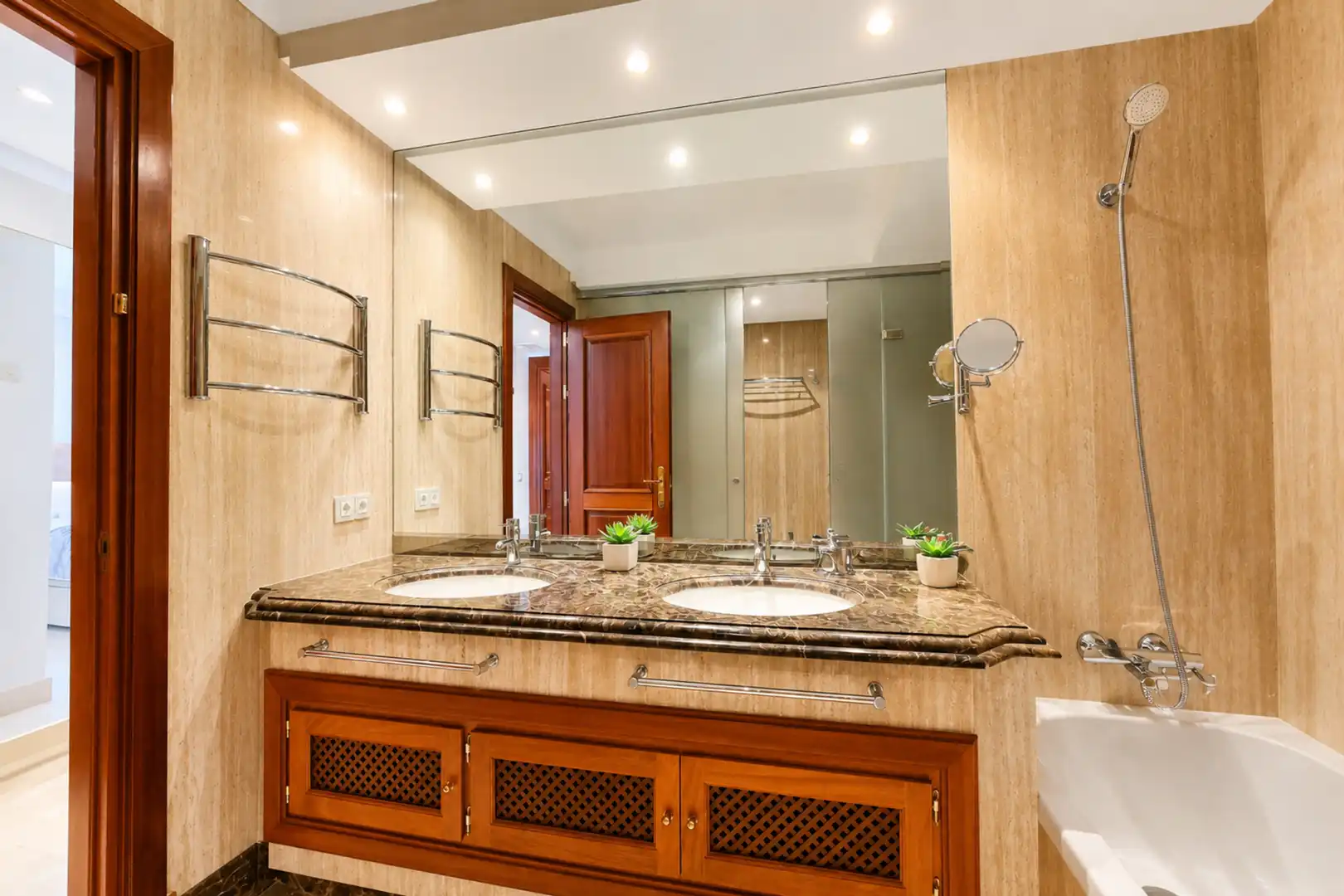 Apartment with pool for sale in Estepona Pueblo, imagen 37