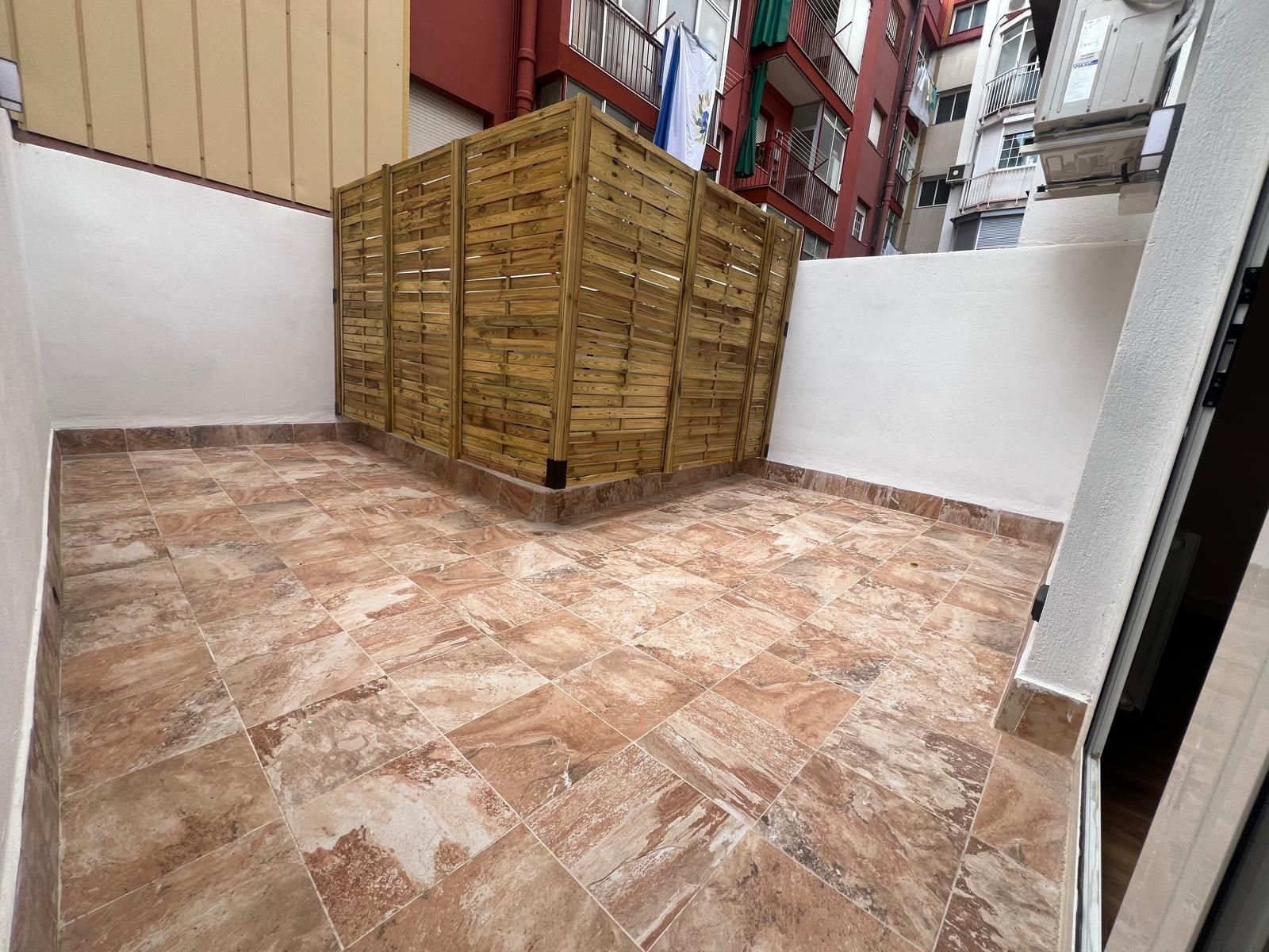 Terrassa de Planta baixa en venda en Cornellà de Llobregat amb Terrassa