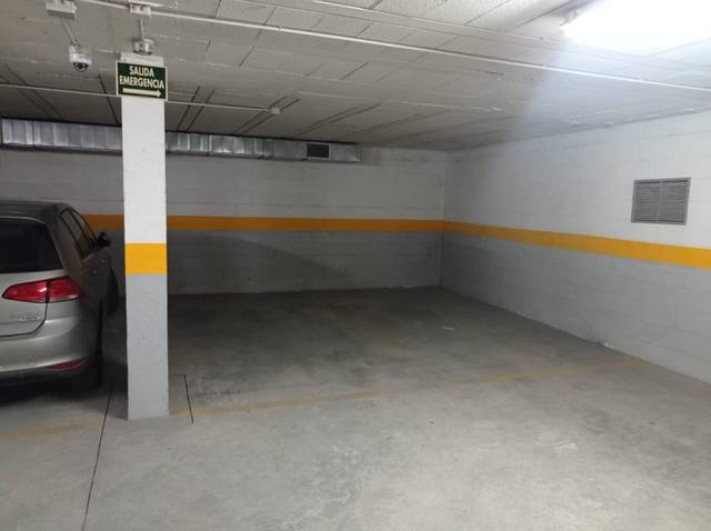 Garaje en Alquiler en Núcleo urbano