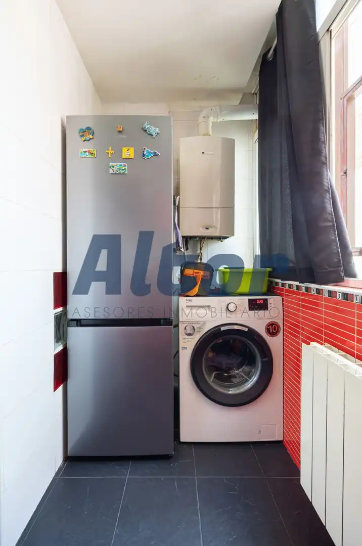 Kitchen of Flat for sale in Fuenlabrada  with Heating, Terrace and Swimming Pool