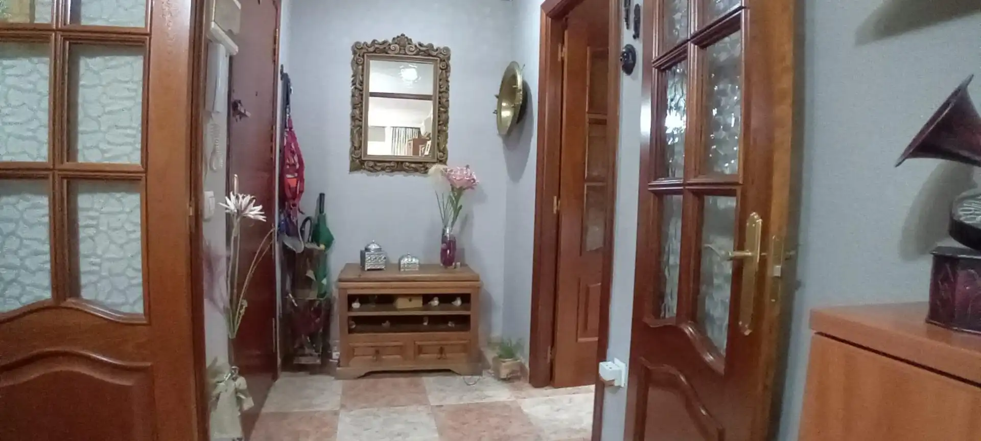 Piso en venta en Algeciras con Balcón