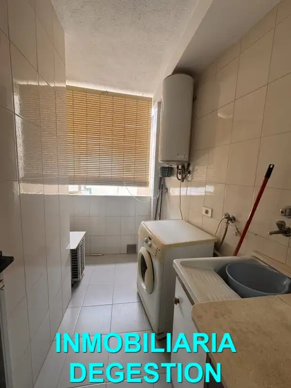 Cuina de Apartament en venda en Linares amb Aire condicionat, Calefacció i Balcó