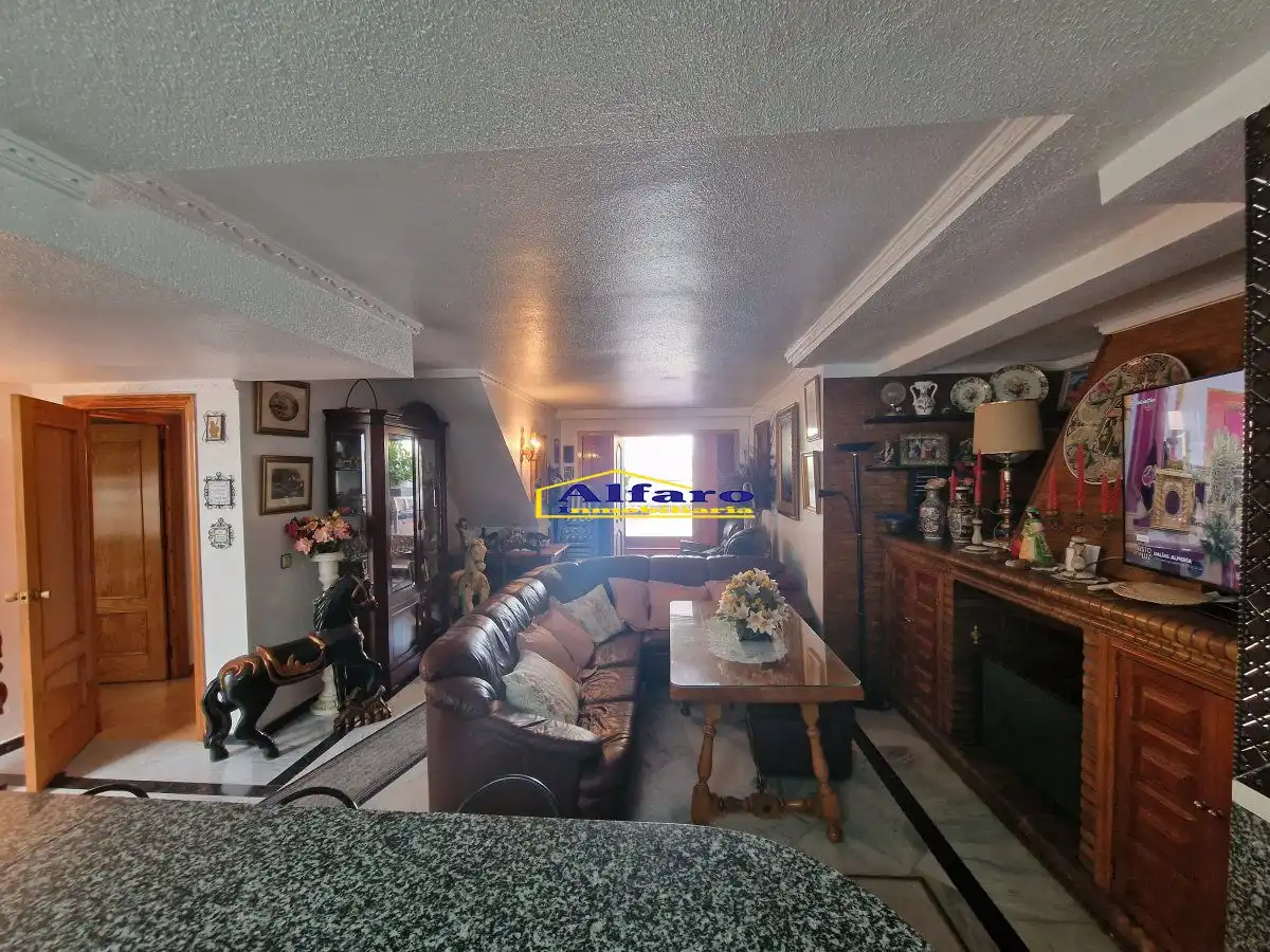 Casa adosada en venta en Almonte con Terraza, Trastero y Balcón