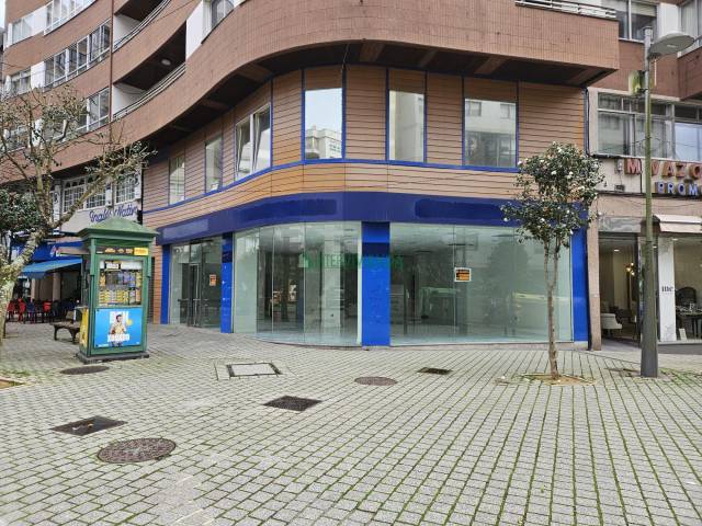 Local comercial en Alquiler en Praza Independencia