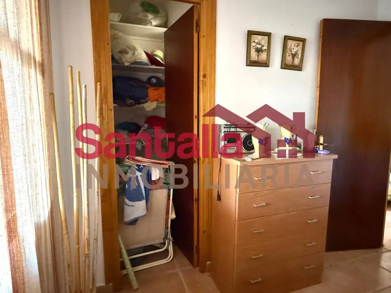 Dormitori de Finca rústica en venda en Almuñécar amb Jardí privat, Terrassa i Piscina