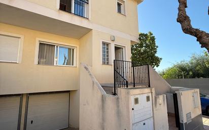 Exterior view of House or chalet for sale in Los Alcázares  with Air Conditioner and Storage room