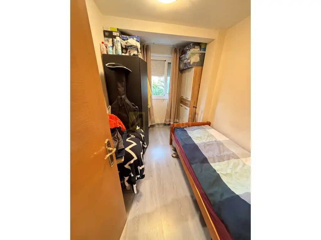 Dormitori de Apartament en venda en Can Serra - Pubilla Cases