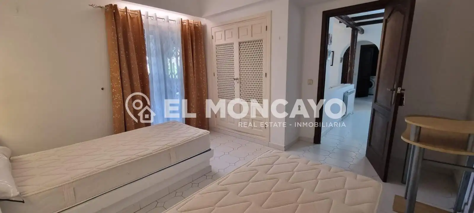 Apartamento con piscina en venta en Playa de los Locos, imagen 26
